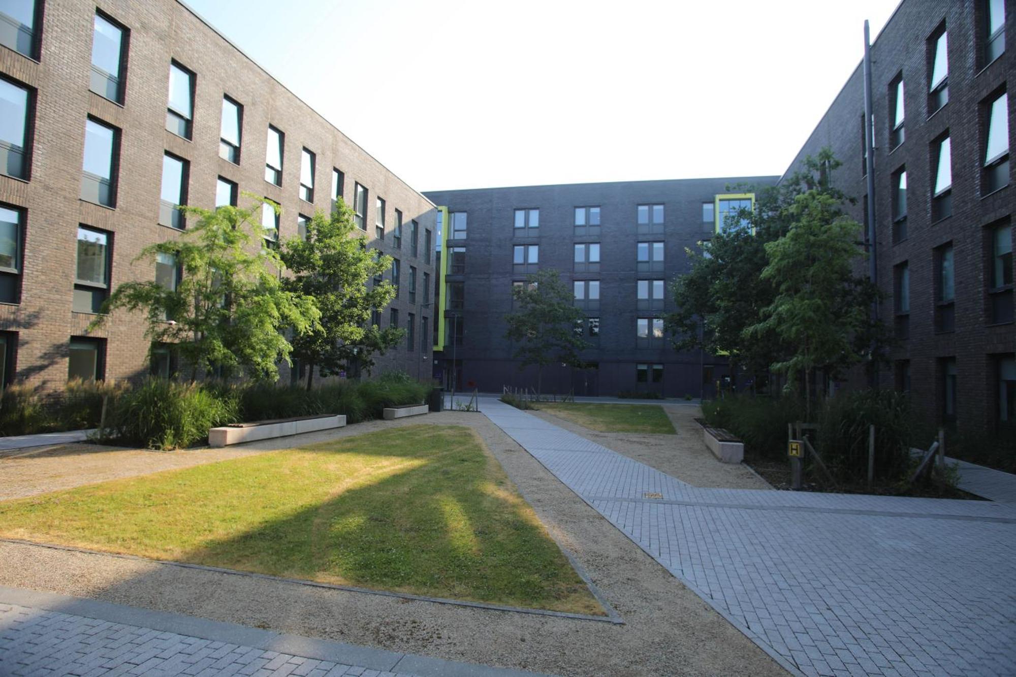 Goldcrest Village Apartments University Of 골웨이 외부 사진