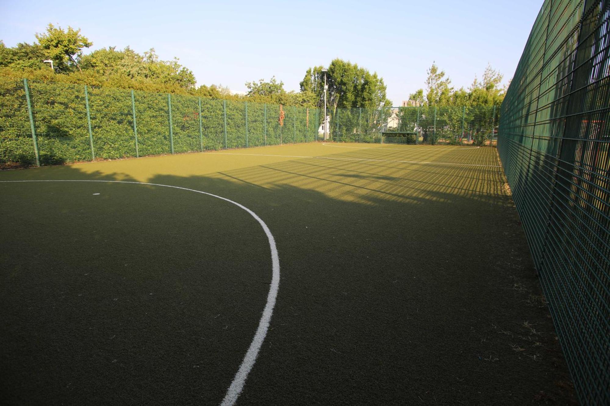 Goldcrest Village Apartments University Of 골웨이 외부 사진
